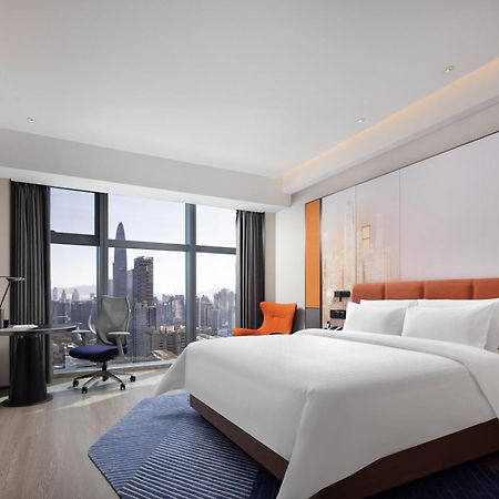 Отель Hampton By Hilton Shenzhen Futian Huaqiangbei Экстерьер фото