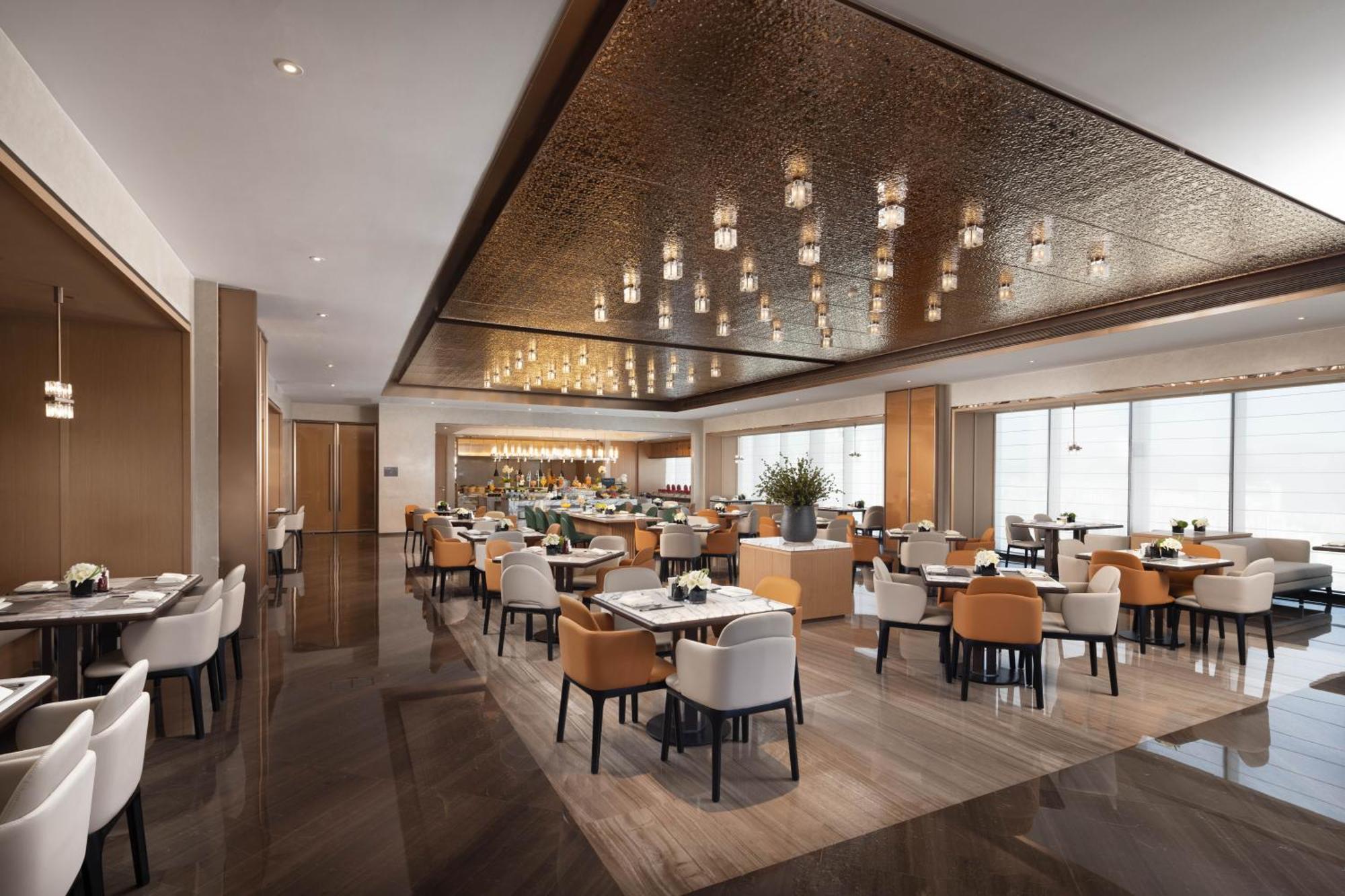 Отель Hampton By Hilton Shenzhen Futian Huaqiangbei Экстерьер фото