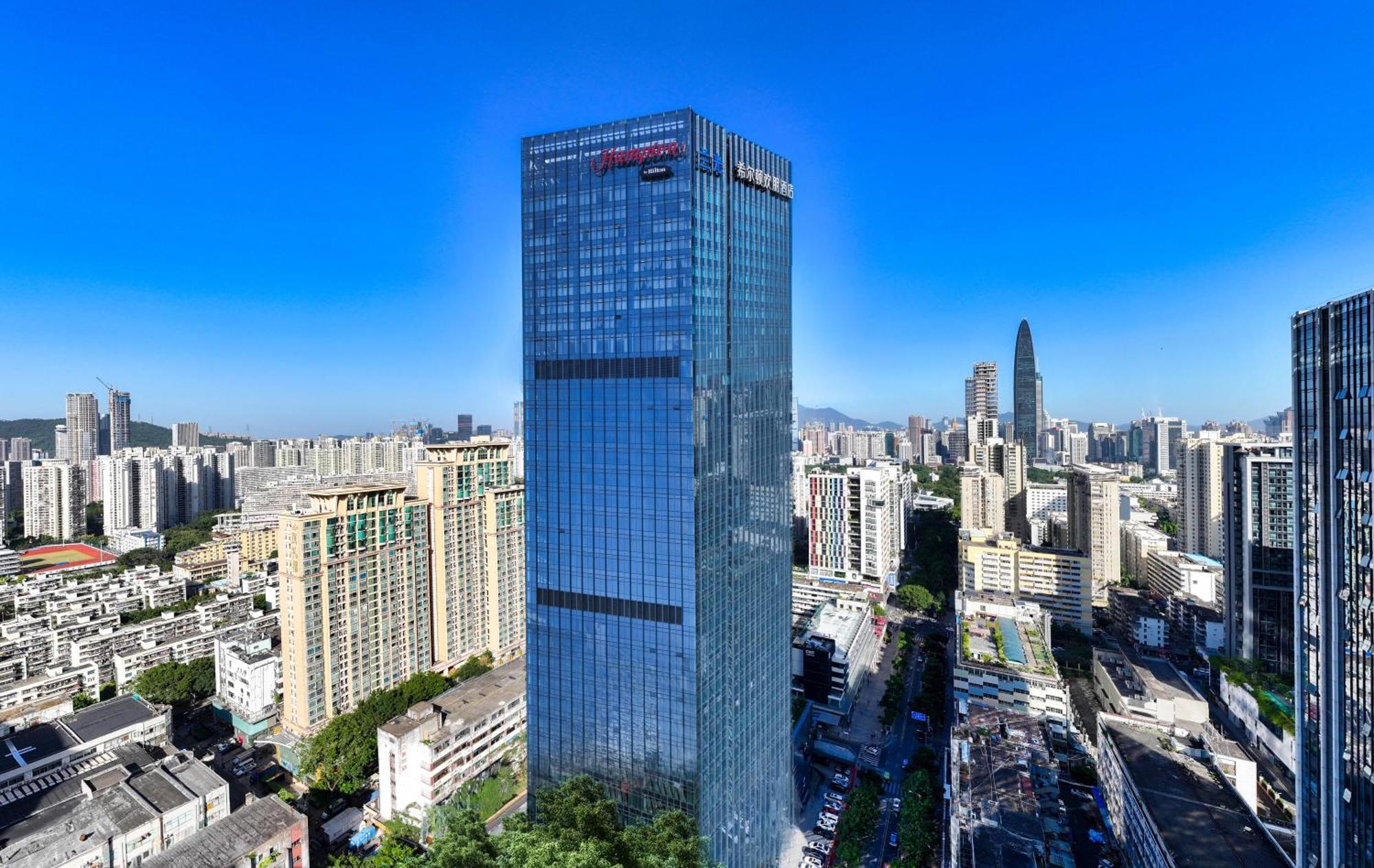 Отель Hampton By Hilton Shenzhen Futian Huaqiangbei Экстерьер фото